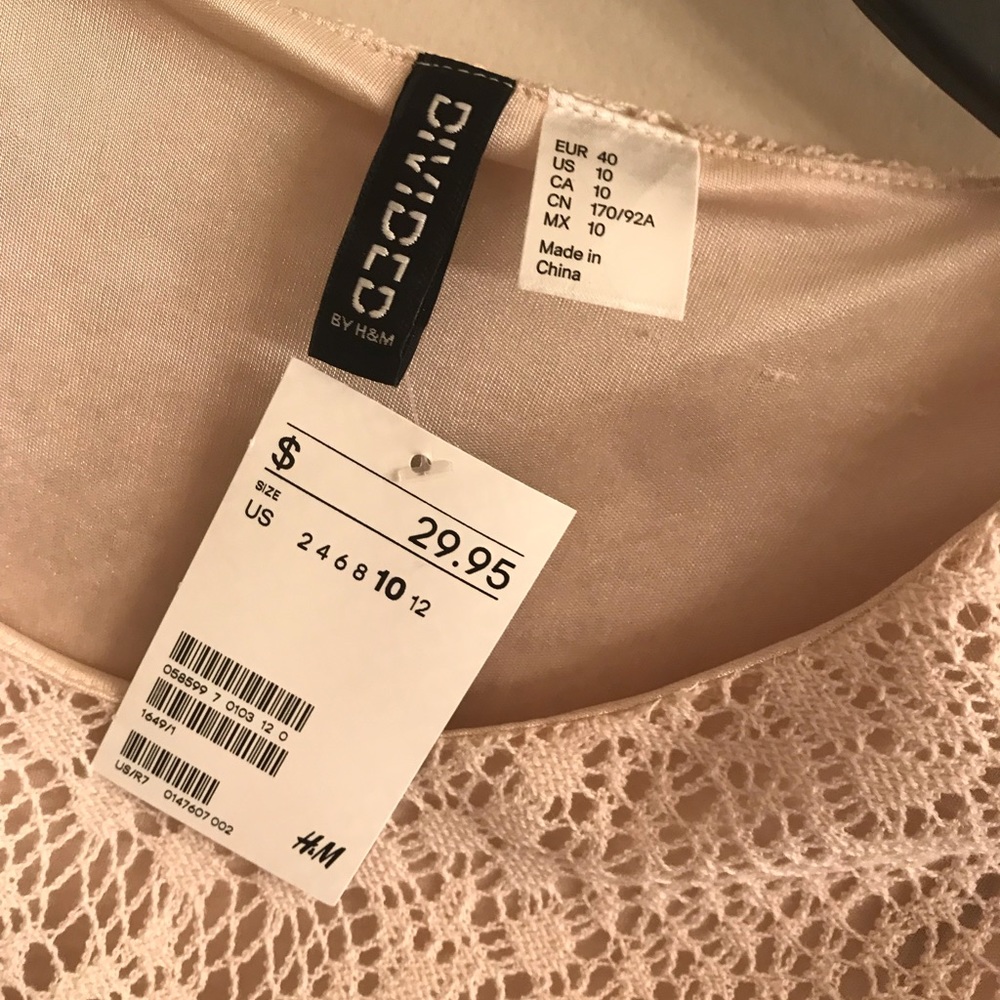 Lace Dress size 10, NWT